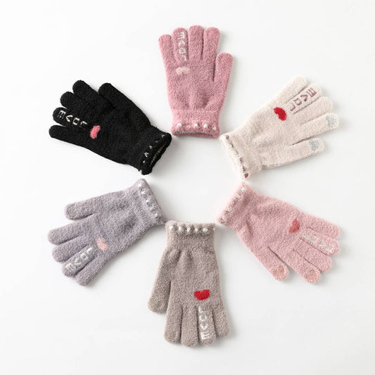 SKIN-FRIENDLY, WARM AND CUTE HEART-SHAPED GLOVES_CWMM1505