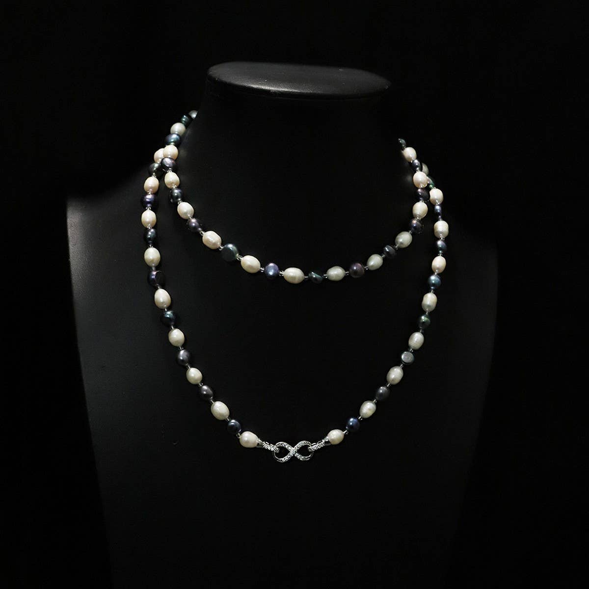 LUXURY RETRO NATURAL FRESHWATER PEARL NECKLACE