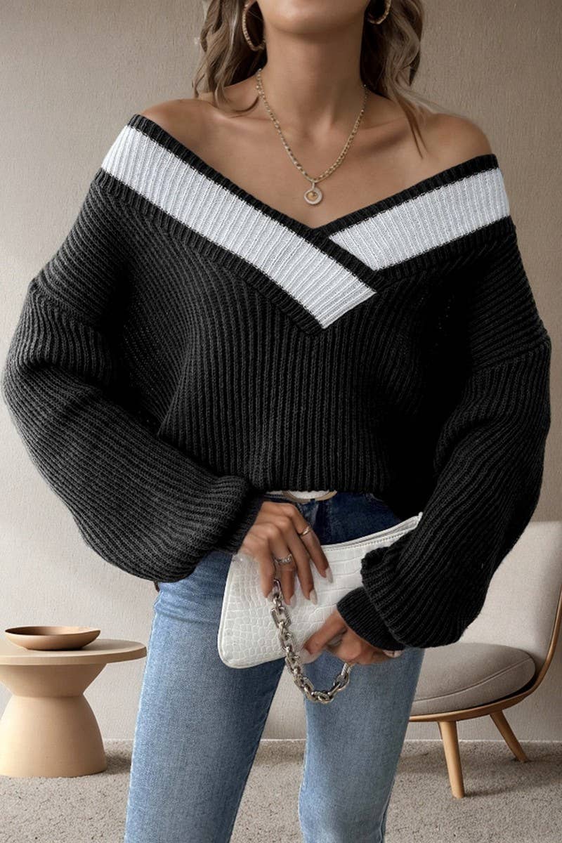 V-neck long-sleeved pullover sweater