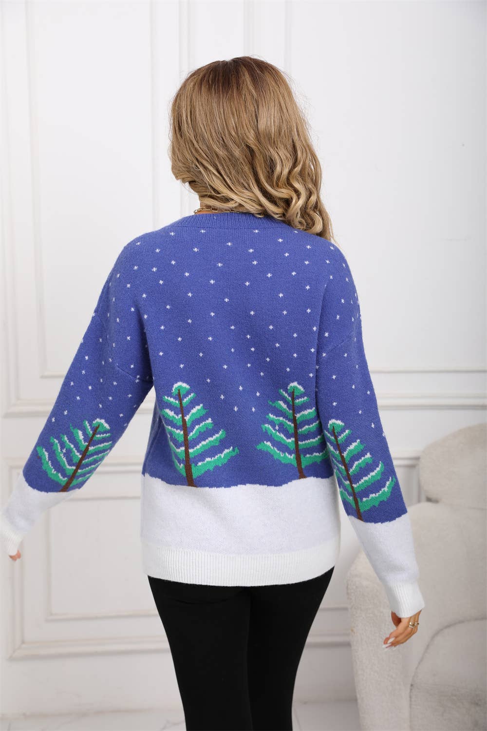 Jacquard round-neck Christmas knitted sweater