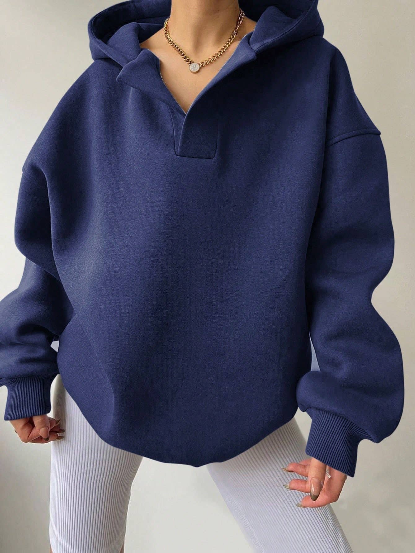 SOLID COLOR LONG SLEEVE LOOSE HOODED SWEATSHIRT