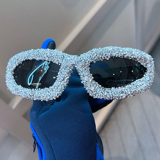 SPORTY CAT-EYE DIAMOND SUNGLASSES_CWASG0803