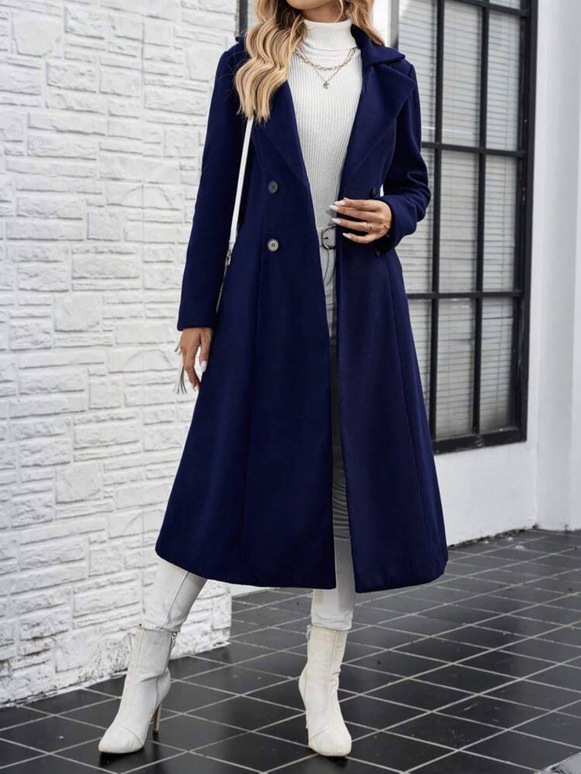 Lapel tie double-breasted and long coat