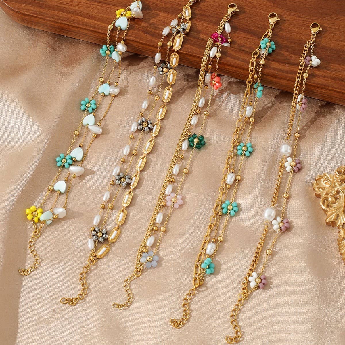 CRYSTAL PETALS 18K GOLD PLATED BRACELET