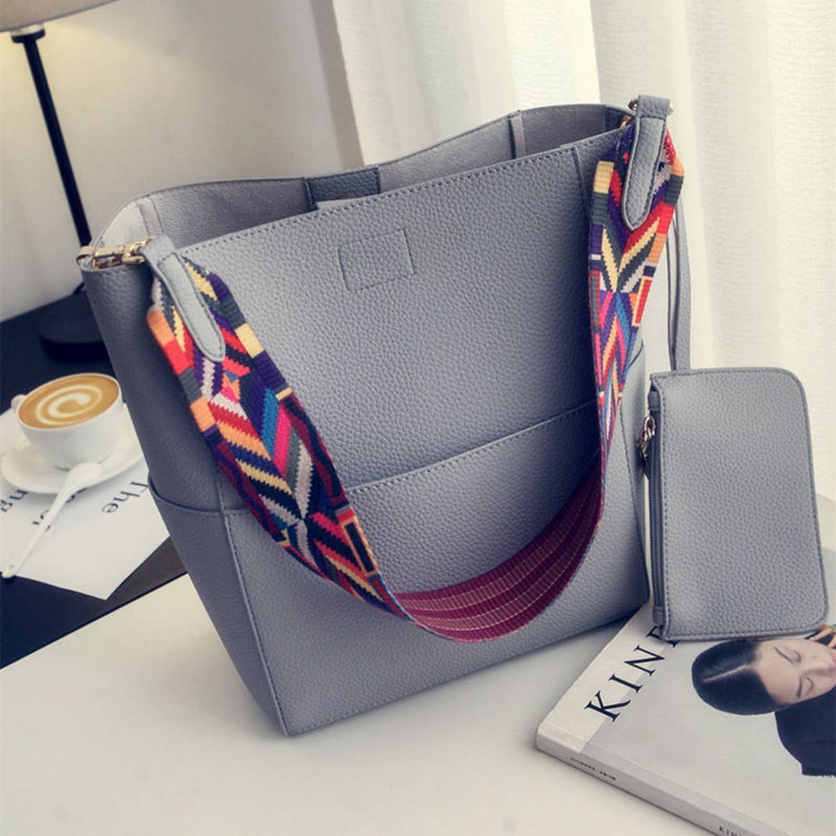 LITCHI PATTERNED LARGE CAPACITY HANDBAG_CWAB1383