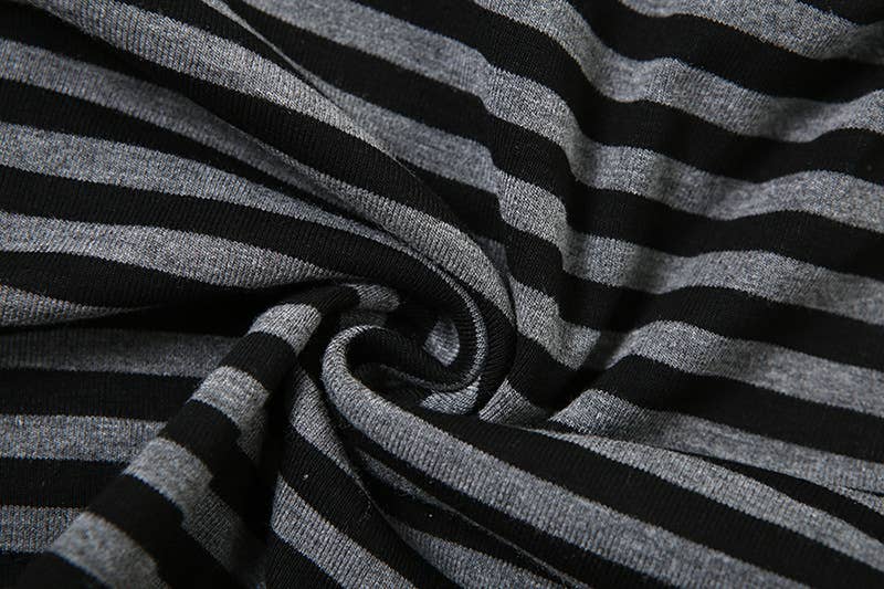 SOLID COLOR BAGGY DIAGONAL COLLAR STRIPED TOP