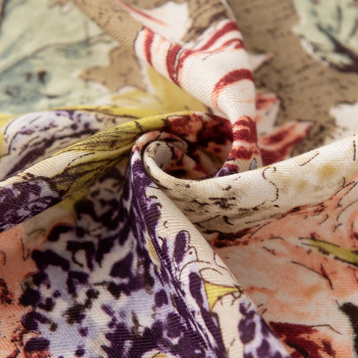 THERMAL SHIRT GEOMETRIC PRINT SCARF