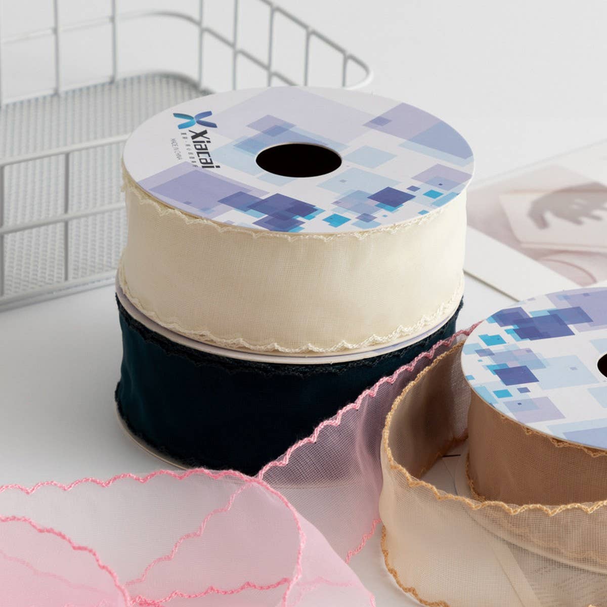 CURVED LACE HANDMADE MATERIALS DIY RIBBON