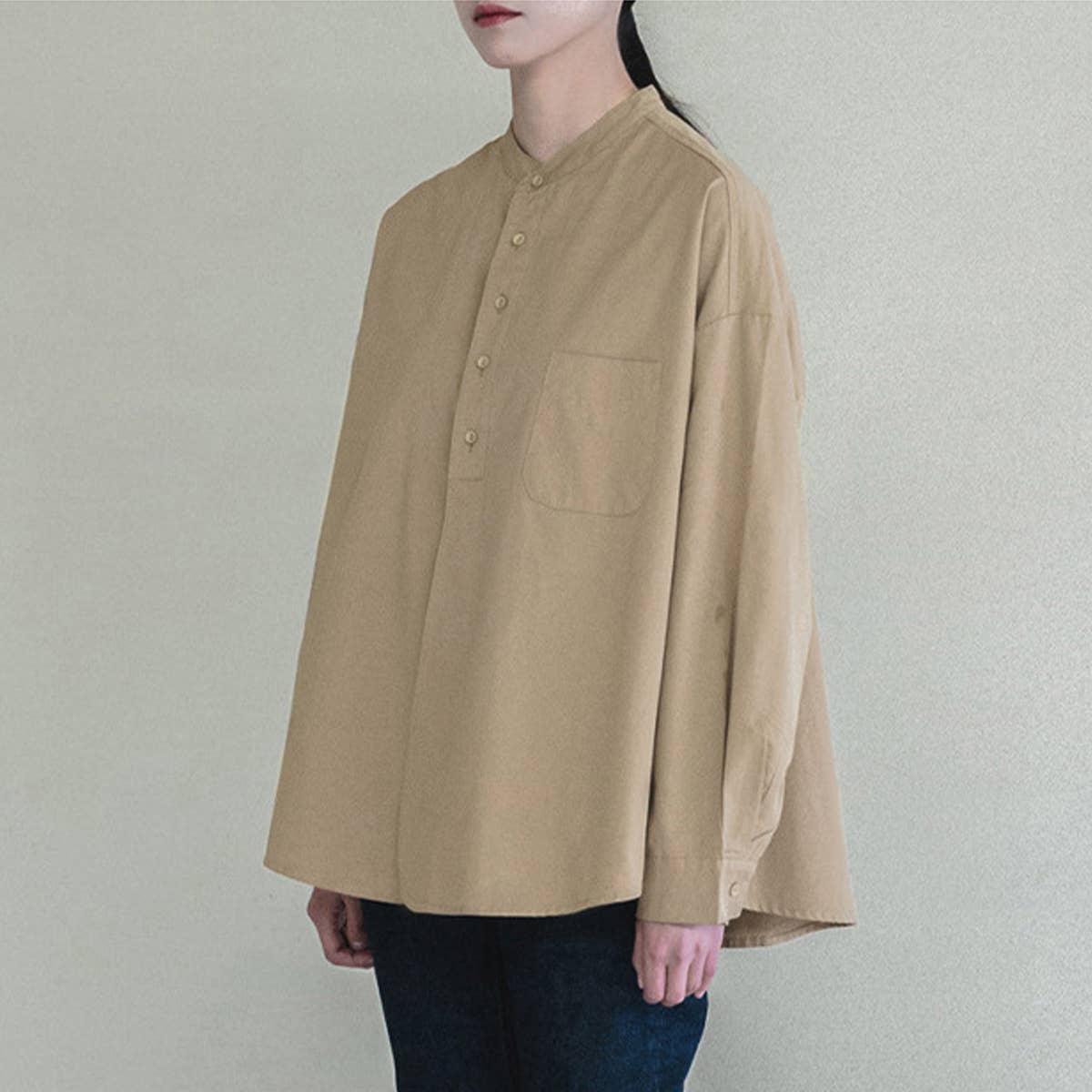 SOLID COLOR STAND COLLAR LOOSE COTTON SHIRT