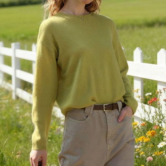 Solid color round-neck basic style wool sweater