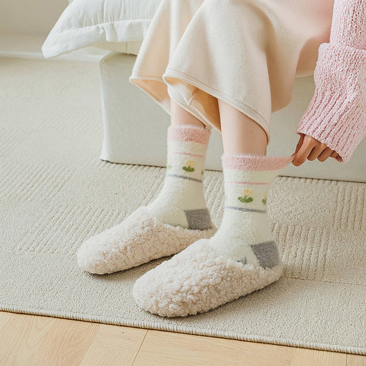 FASHIONABLE CUTE SWEET THICKENED SOCKS