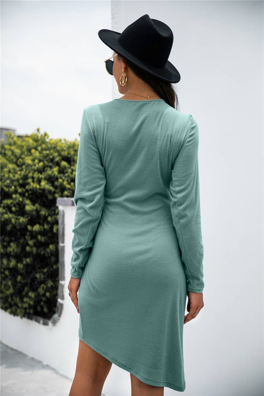 V-neck long-sleeved solid color irregular dress