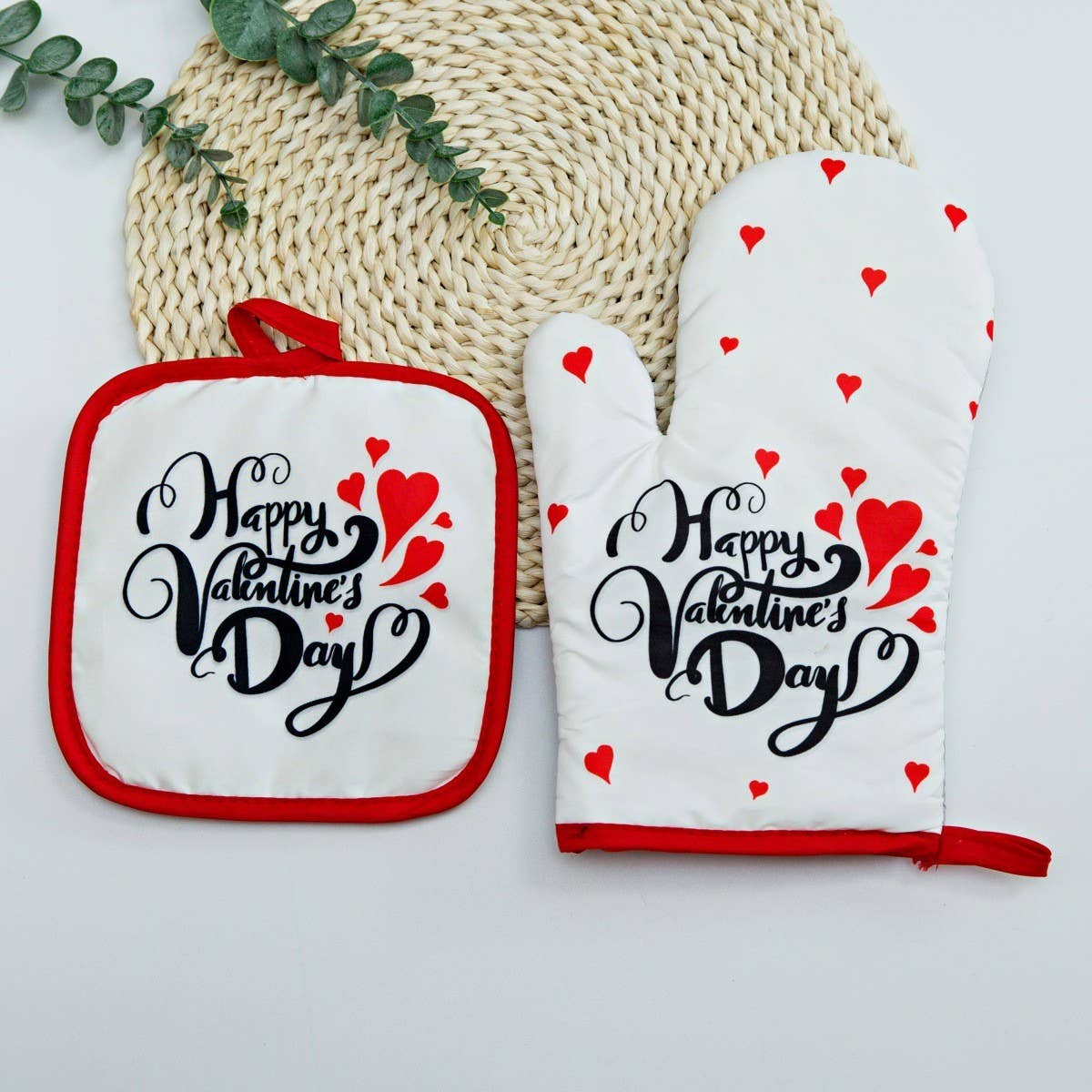 KITCHEN OVEN SCALD PROOF HEAT INSULATED GLOVES