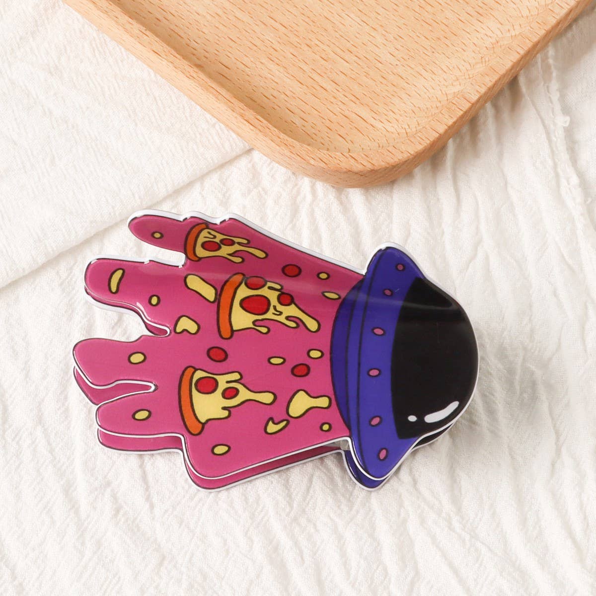 CWAHA1611_HALLOWEEN ALIEN SPACESHIP HAIR CLAW CLIP