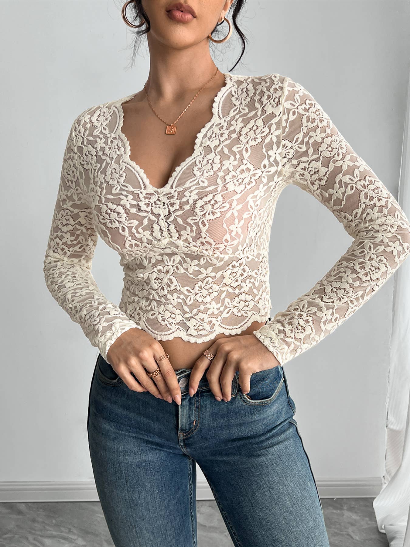 Solid-color sexy lace V-neck long-sleeved T-shirt