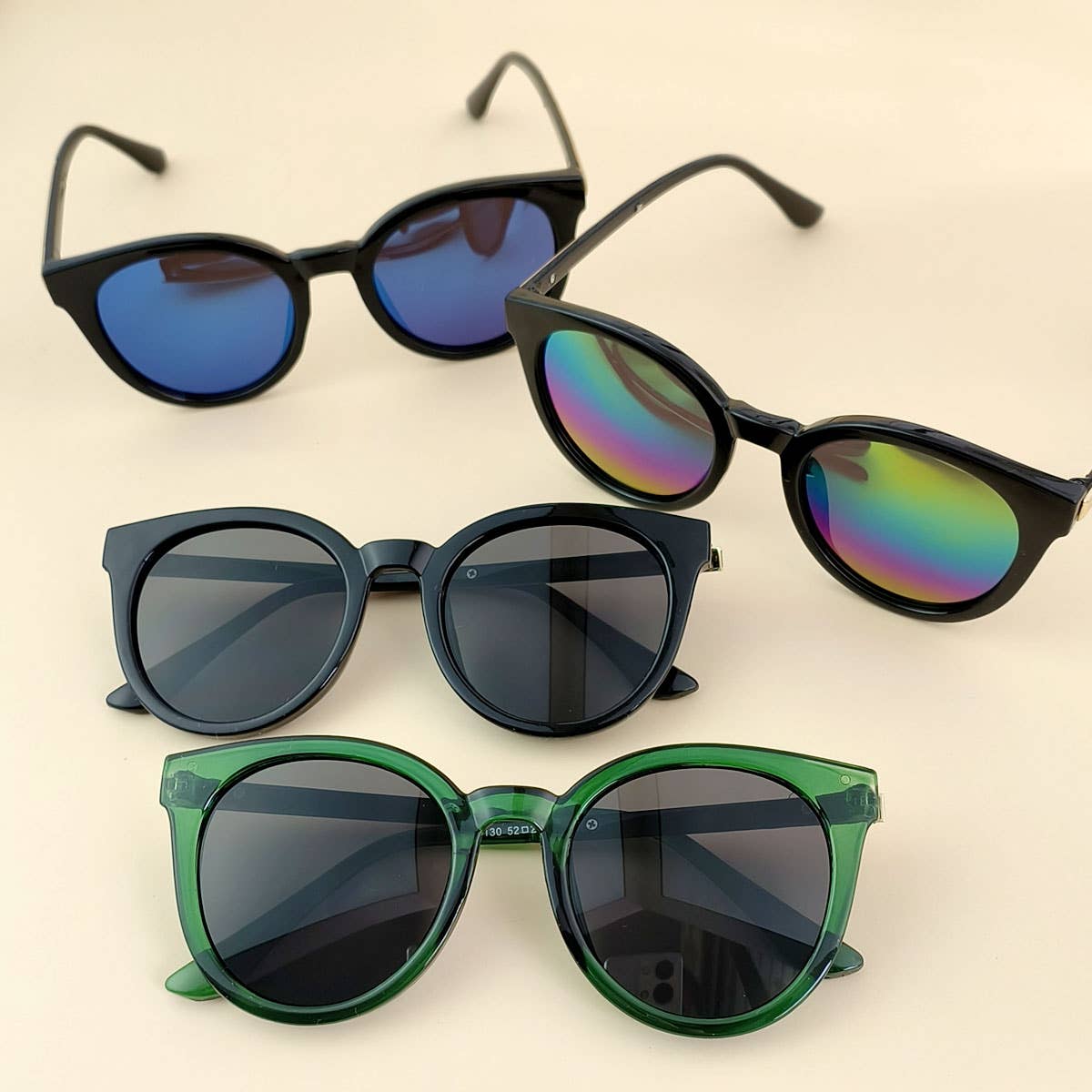TRENDY FASHION ROUNDED SUNGLASSES