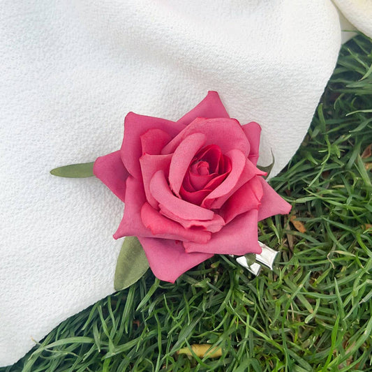 Simulated flower plastic rose hairpin