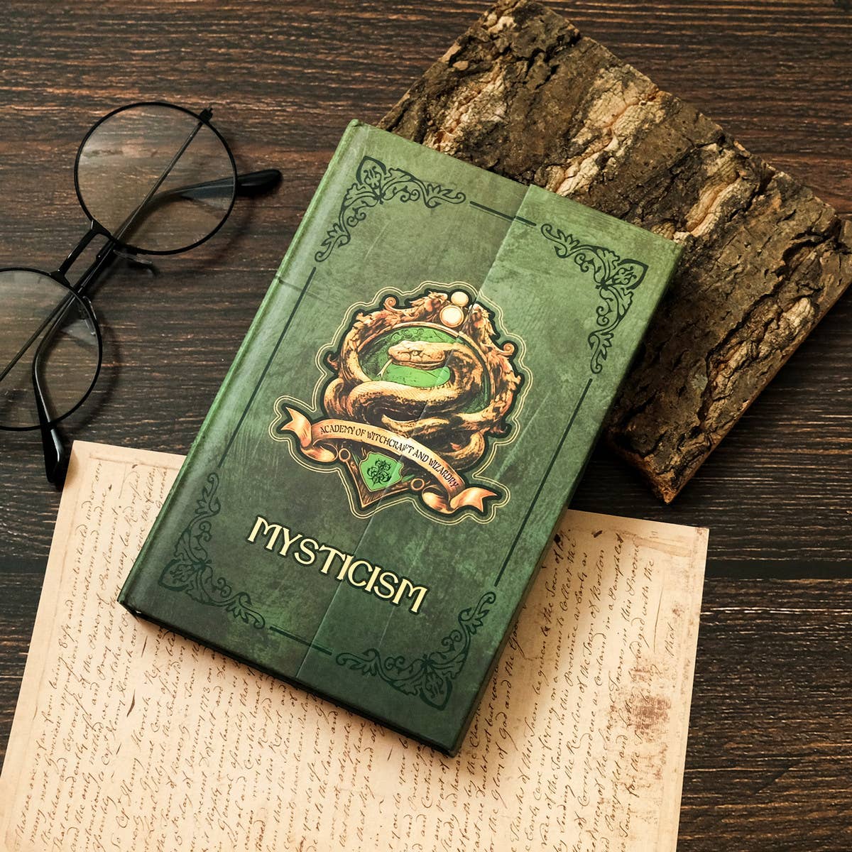 RETRO THICKENED PYTHON TOTEM NOTEBOOK