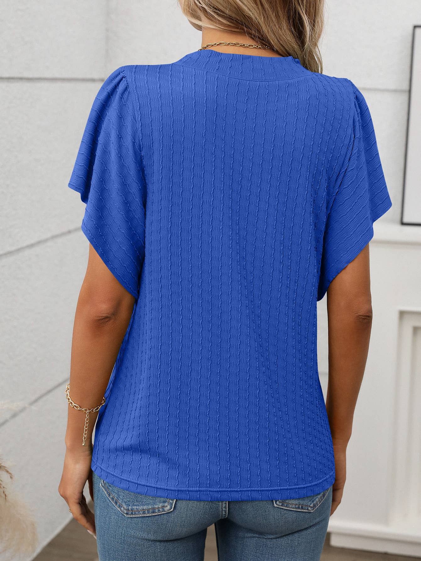 Solid color round neck short sleeve T-shirt