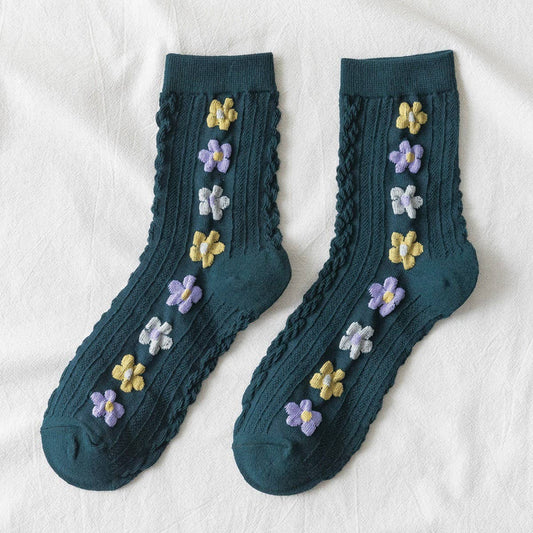 COLOR MATCHING FLOWERS DECORATED MID-TUBE SOCKS