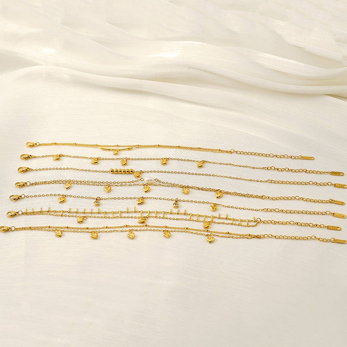 18K titanium steel bracelet with a love bracelet