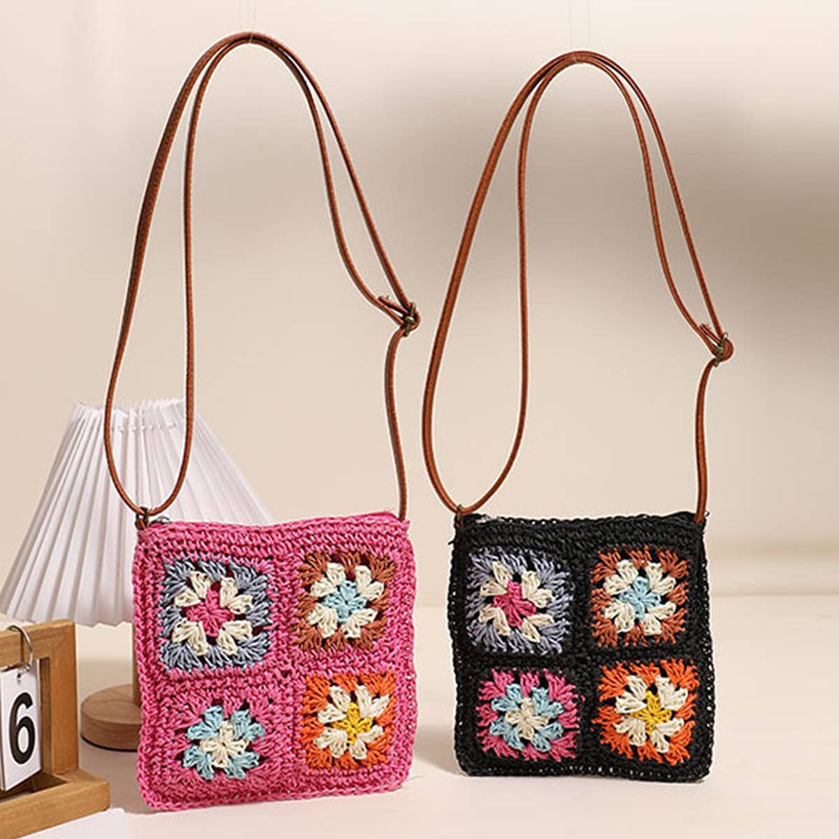 RETRO SQUARE HOLLOW FLOWER CROSSBODY STRAW BAG_CWAB1863