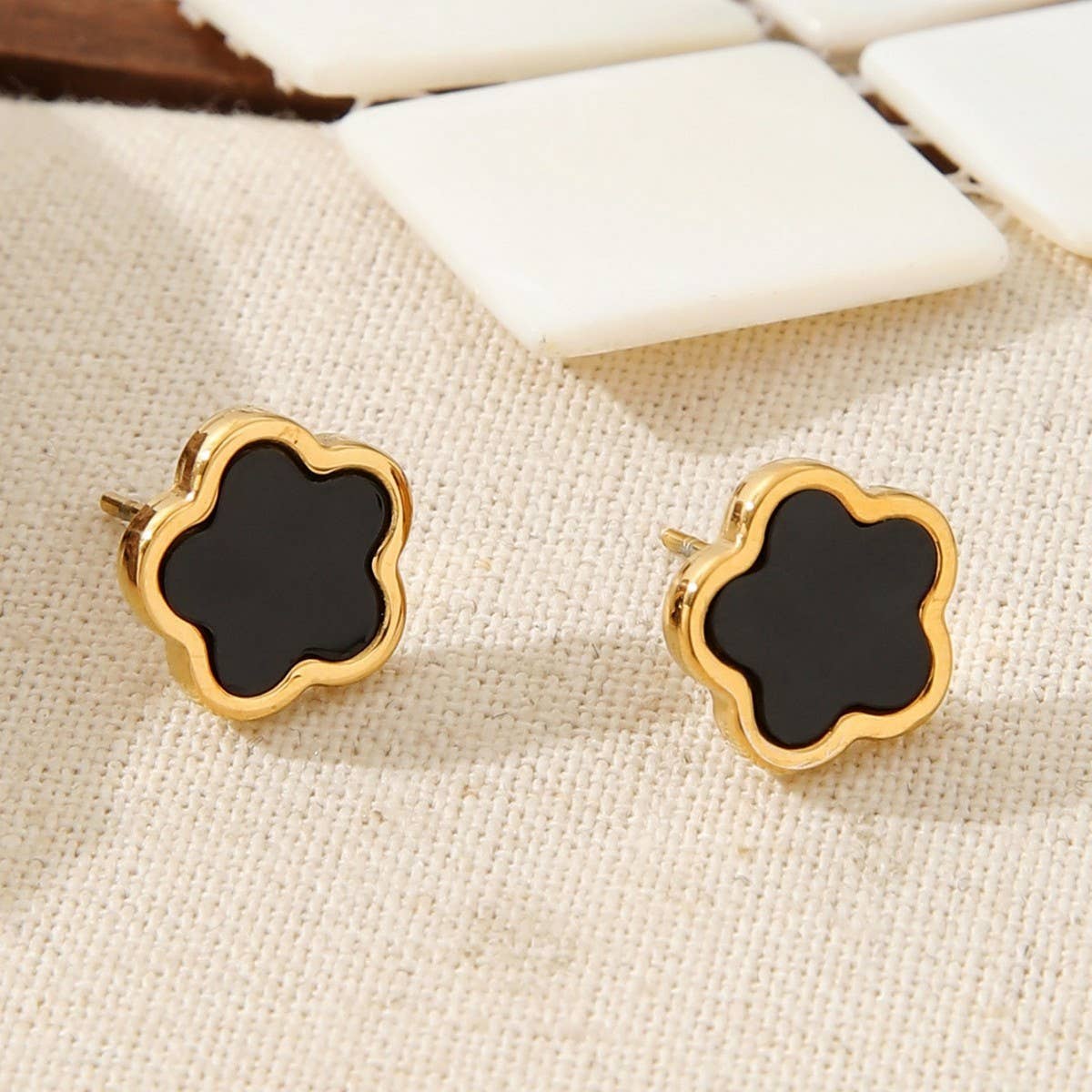 FASHION DOUBLE-SIDED FIVE-LEAF CLOVER EARRINGS_CWMM3615