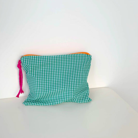 Contrasting colors cotton checkered cosmetic bag