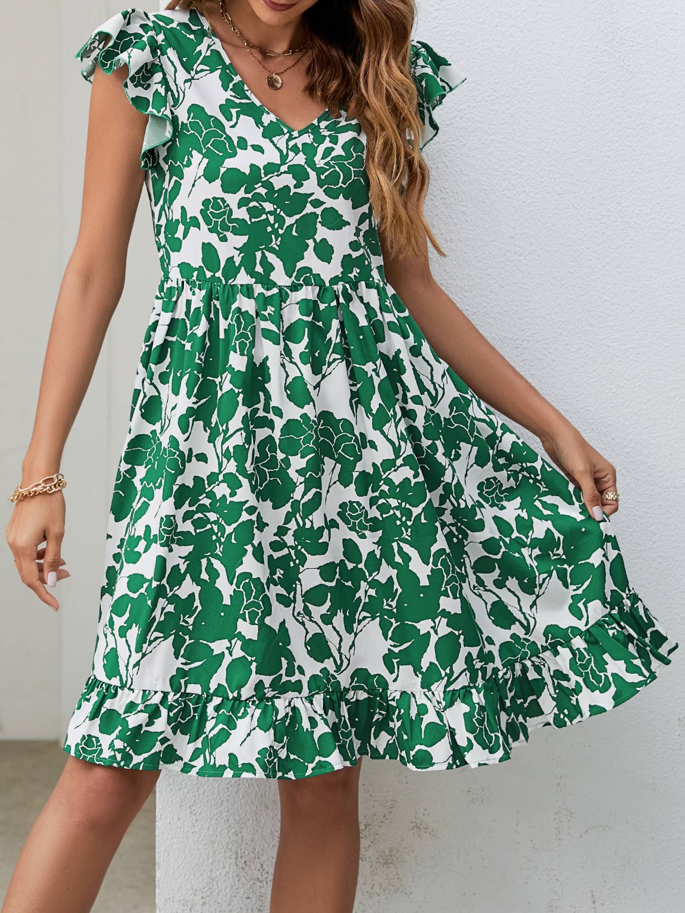 Printed V-neck fly-sleeve dress