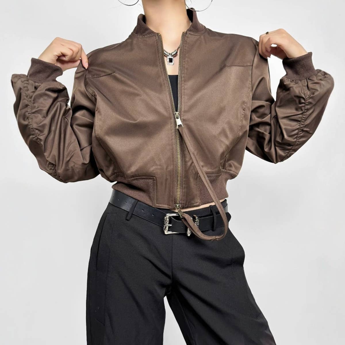 Thread round-neck double zipper baseball jacket