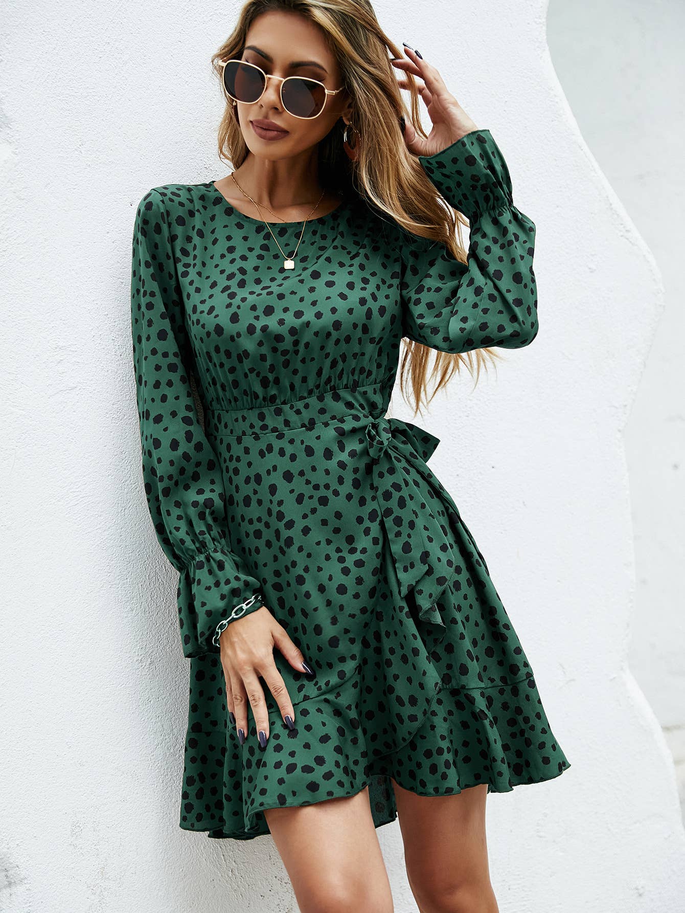 TEMPERAMENT COMMUTER LONG-SLEEVED DRESS