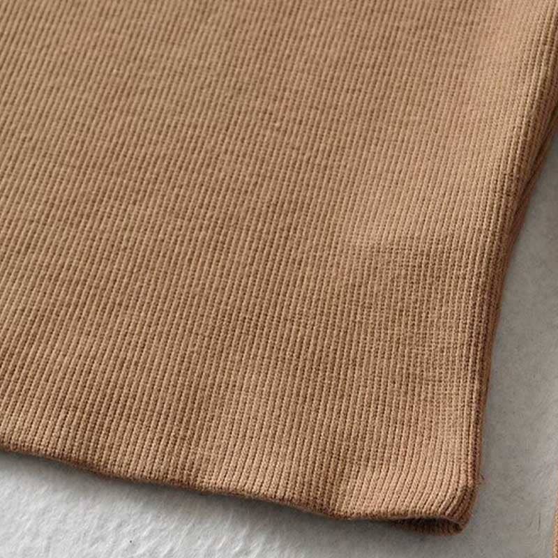 Square-neck solid-color long-sleeved T-shirt