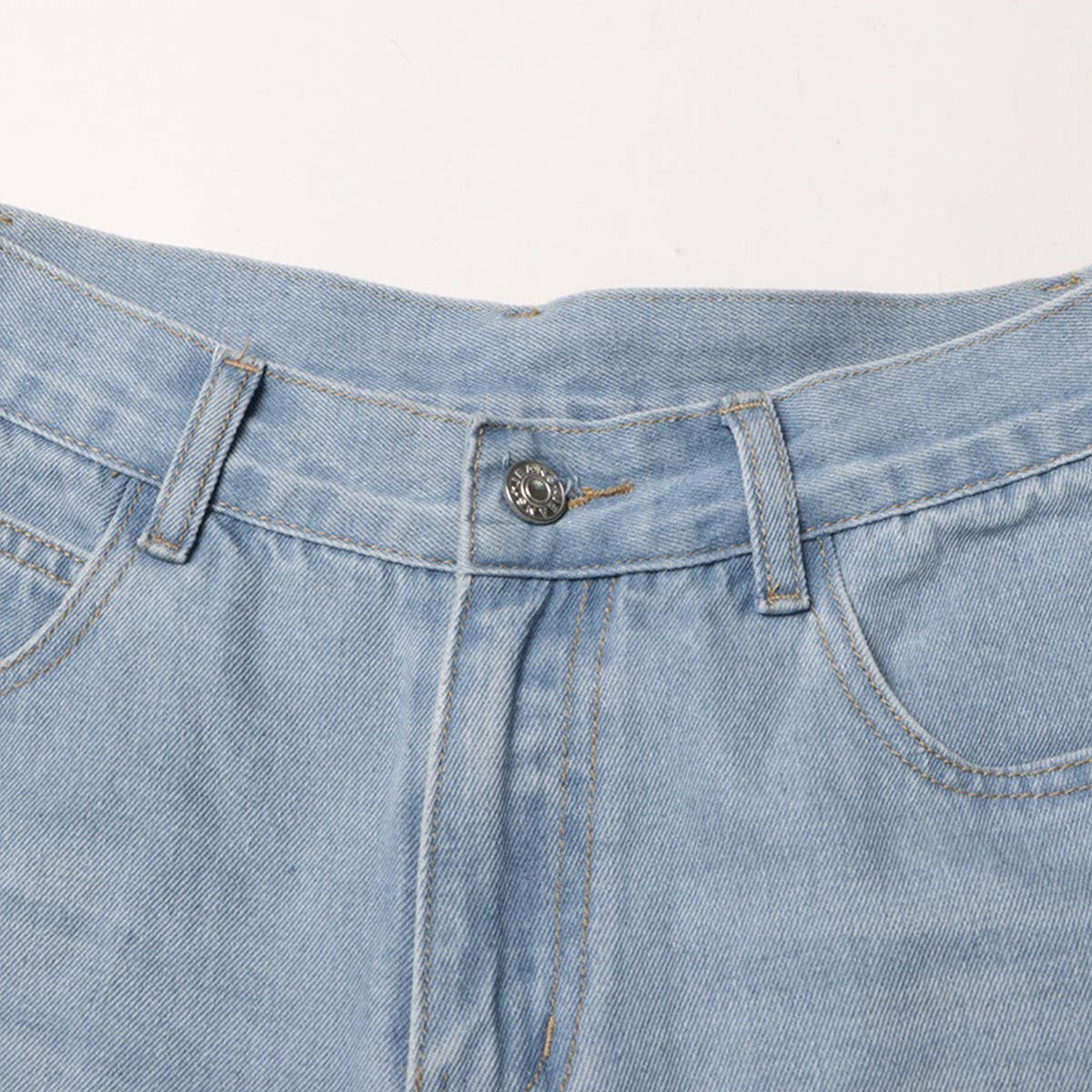 MID RISE MULTI POCKET DESIGN STRAIGHT LEG JEANS