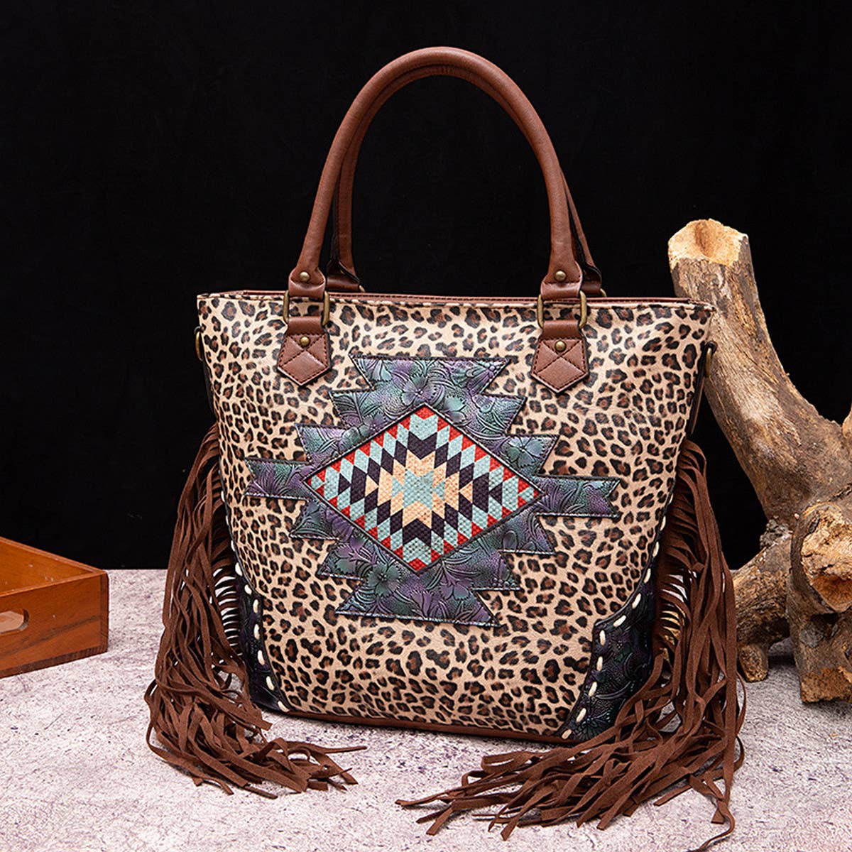 VINTAGE HAND-WOVEN FLOW BEARD SHOULDER BAG_CWAB2600