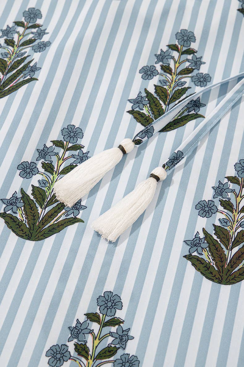 STRIPED COLOR MATCHING V-NECK PULLOVER