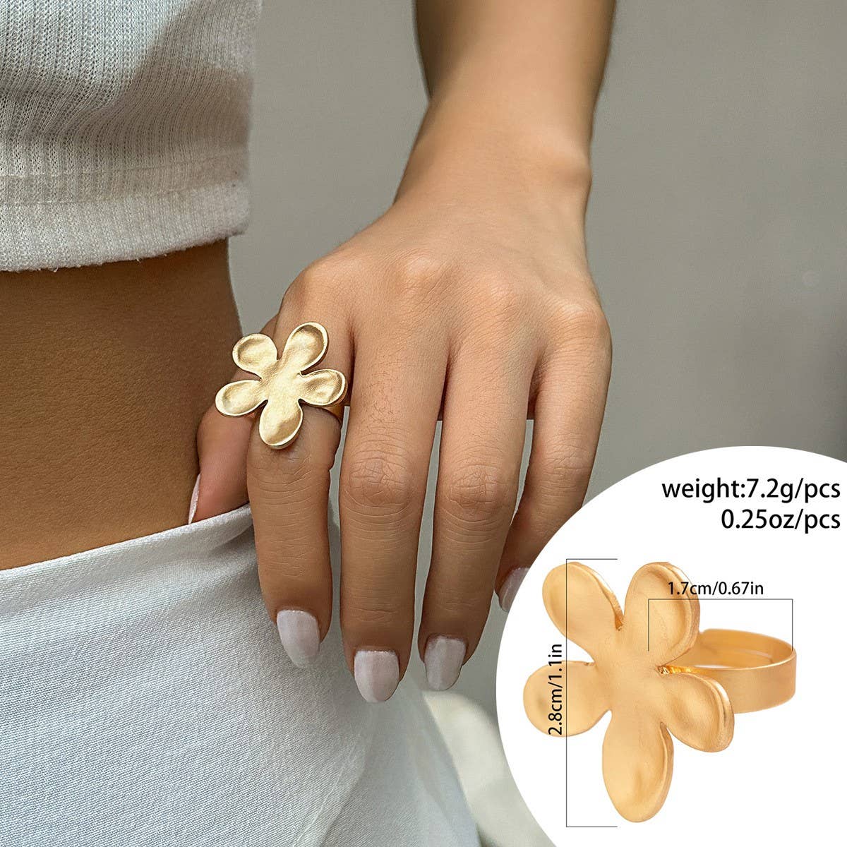 EXAGGERATED FRENCH DISC PLEATED METAL RING_CWAJE1824
