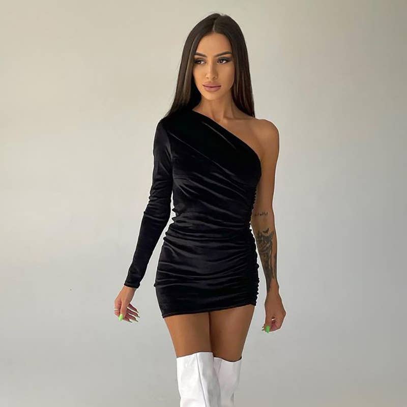 SEXY SLIM ONE-SHOULDER LONG-SLEEVED DRESS
