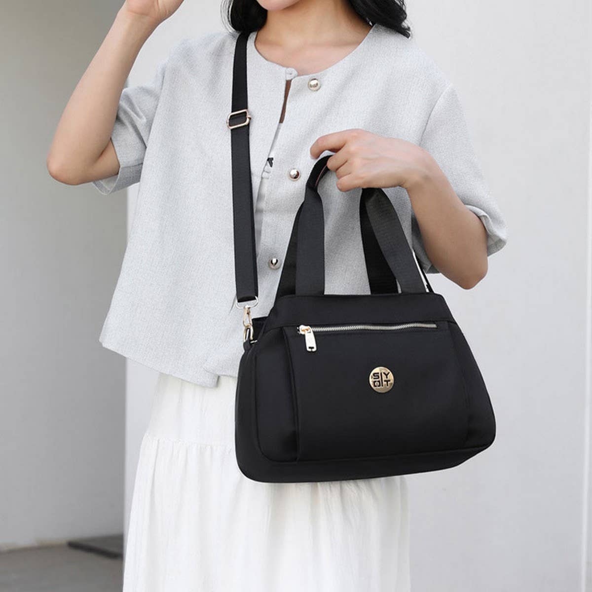 FASHION MULTI-COMPARTMENT CANVAS SHOULDER BAG_CWAB3450