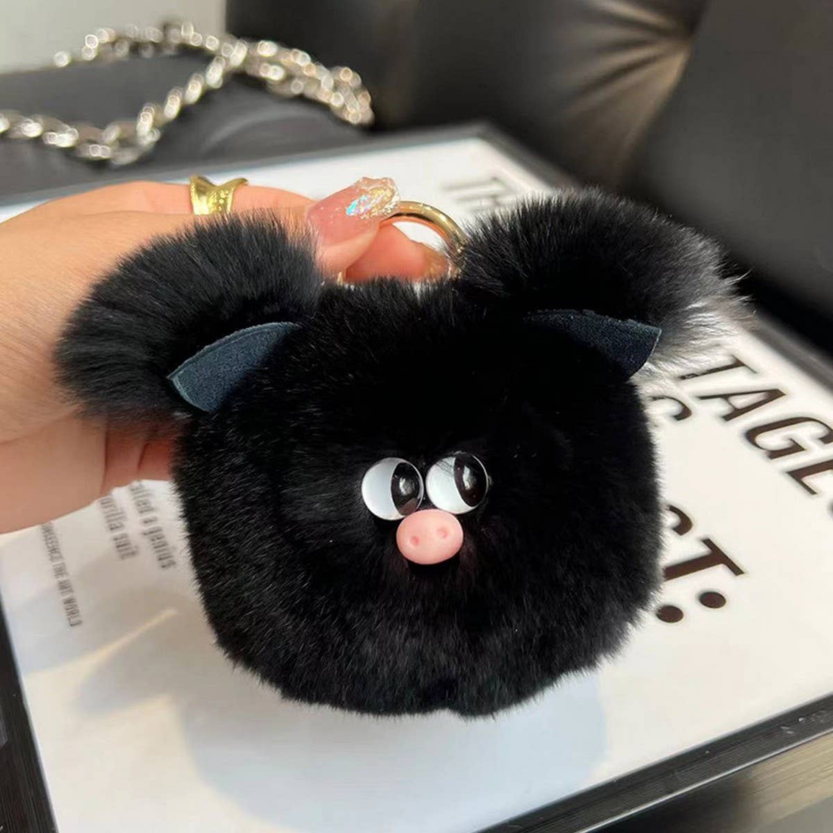 CUTE PIG PLUSH CAR KEYCHAIN BAG ACCESSORIES