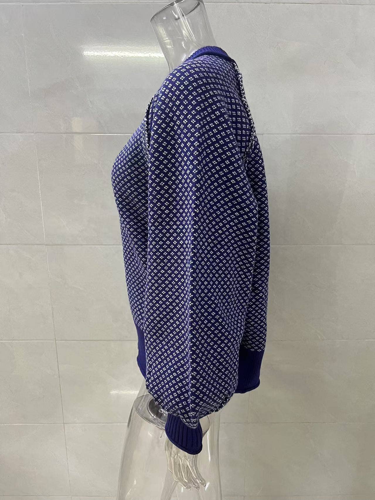 Jacquard long-sleeved round-neck sweater