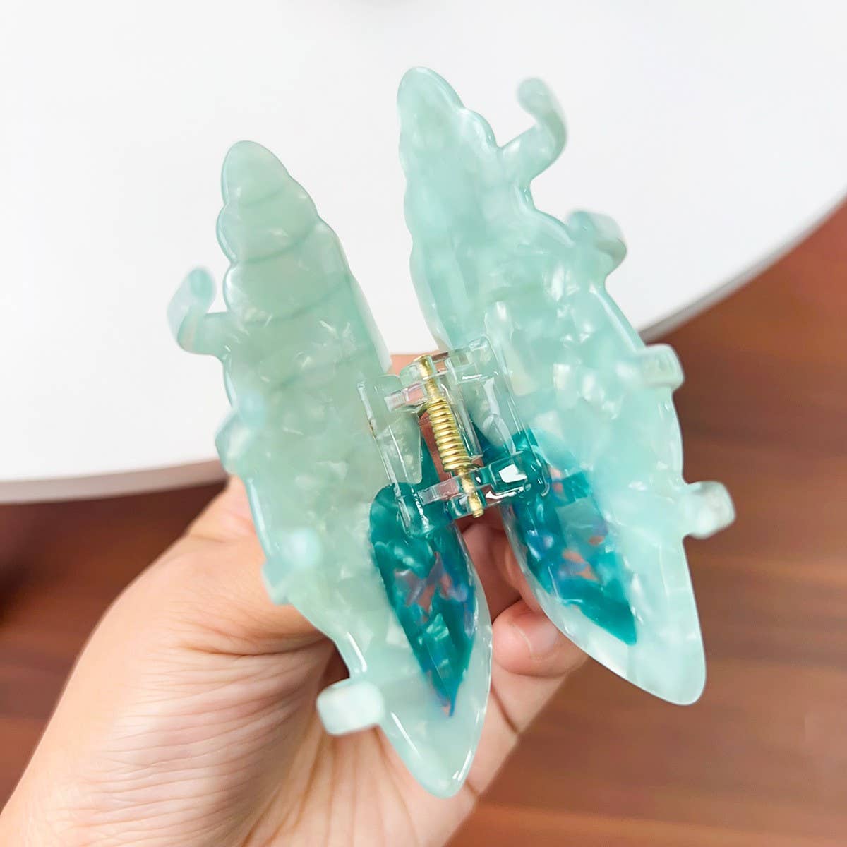 SMALL FRESH CONCH PERSONALITY FUN CUTE HAIRPIN_CWAHA1502