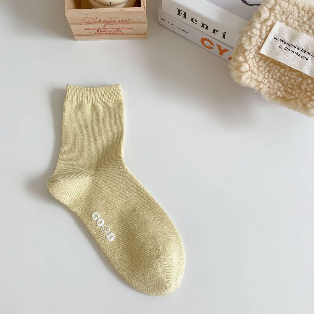 CWMS2515_NEW AUTUMN AND WINTER LETTER SMILEY FACE SOCKS