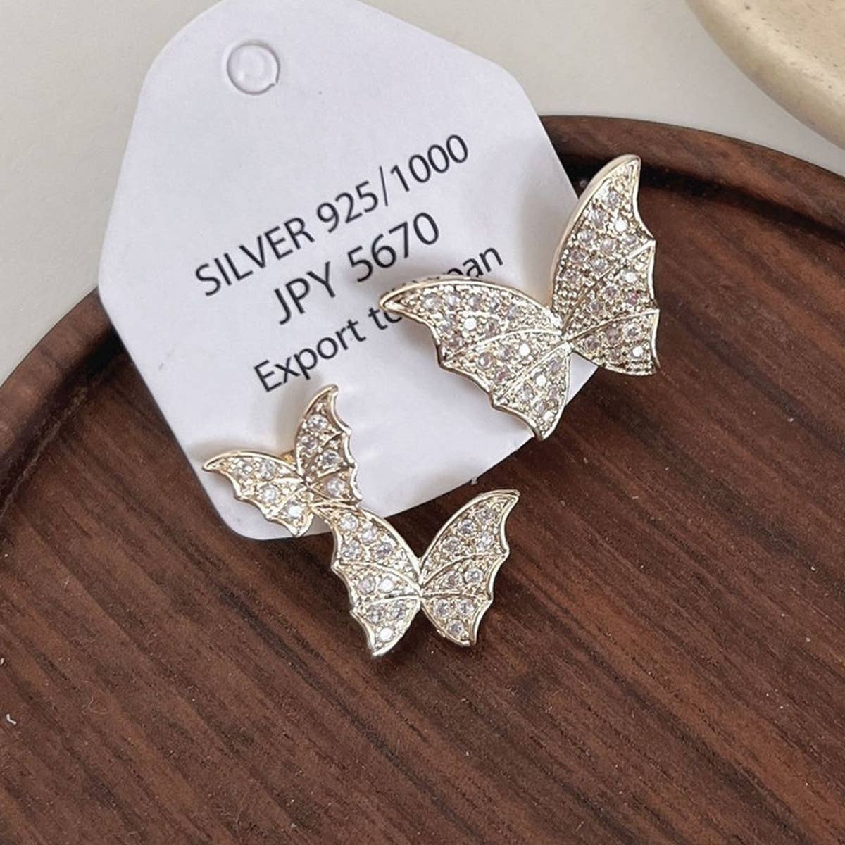 FOREST ASYMMETRIC BUTTERFLY EARRINGS