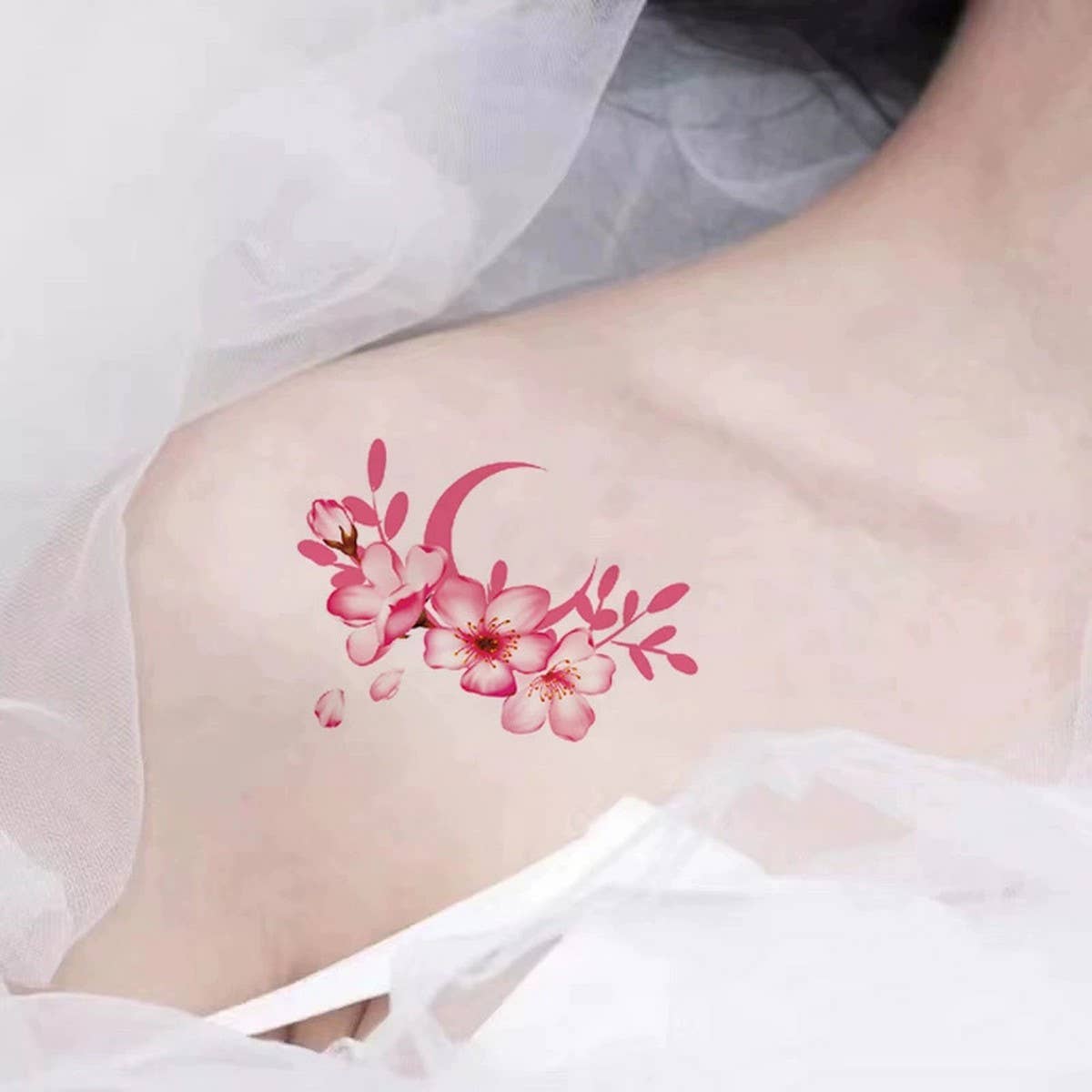 Peach Blossom Tattoos ??Sweet & Cool Girl Style_CWMM8236
