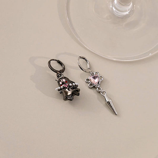 HALLOWEEN FUNNY LITTLE GHOST PEARL EARRINGS