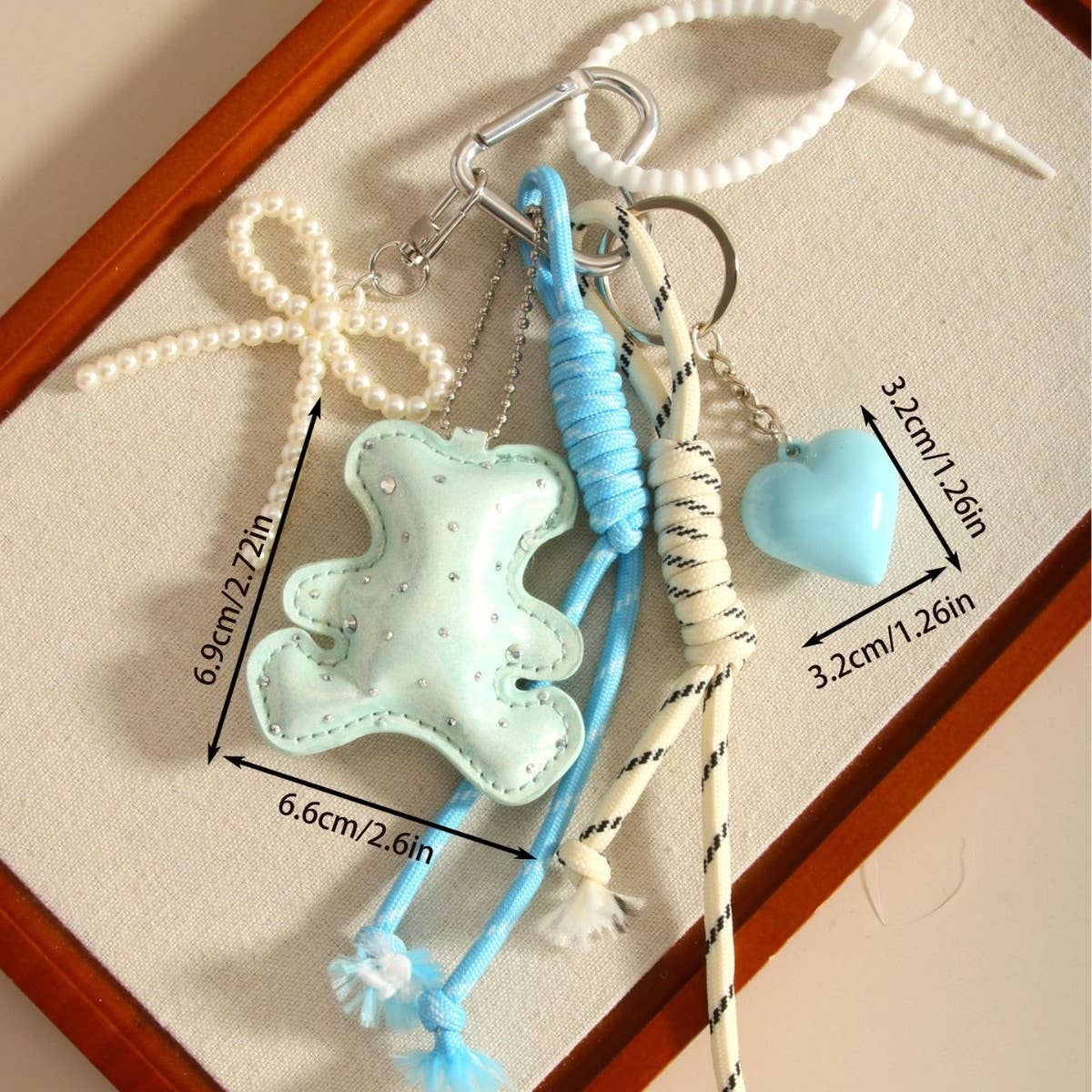 Stylish Bear Keychain with Heart & Bow Accent_CWMM7761