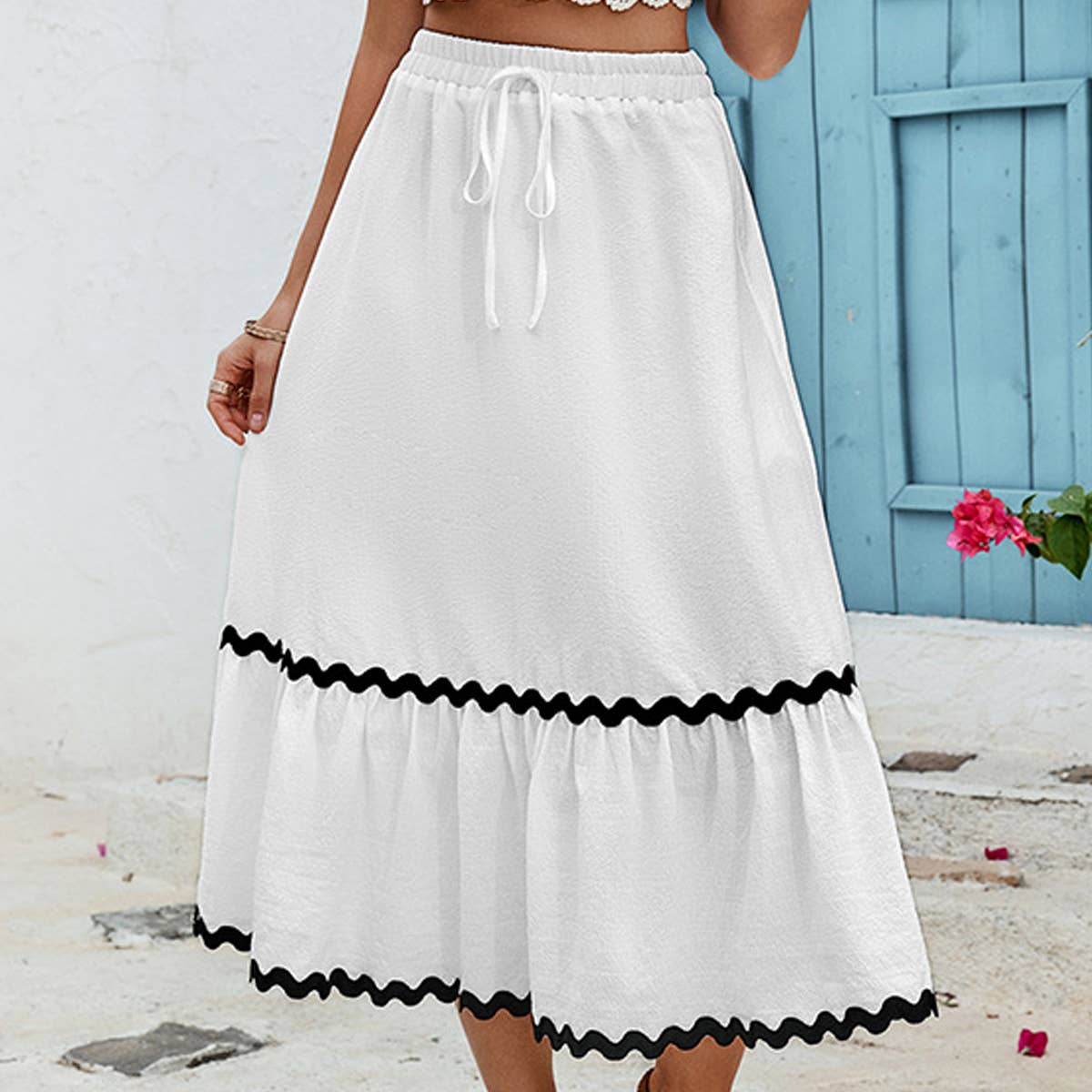 Loose solid color large hem skirt