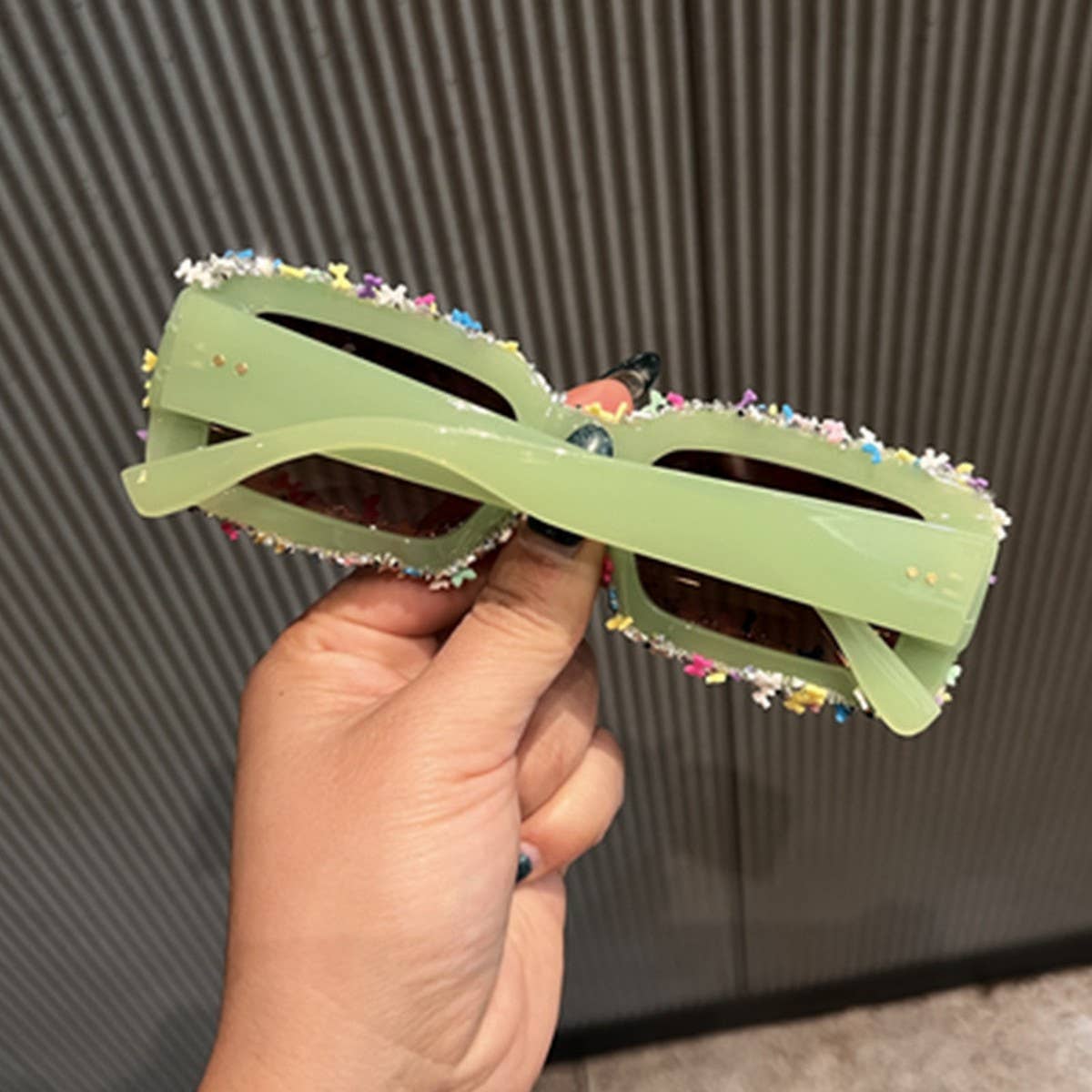 CANDY COLORED BEACH FLOWER DECORATED SUNGLASSES_CWASG0796