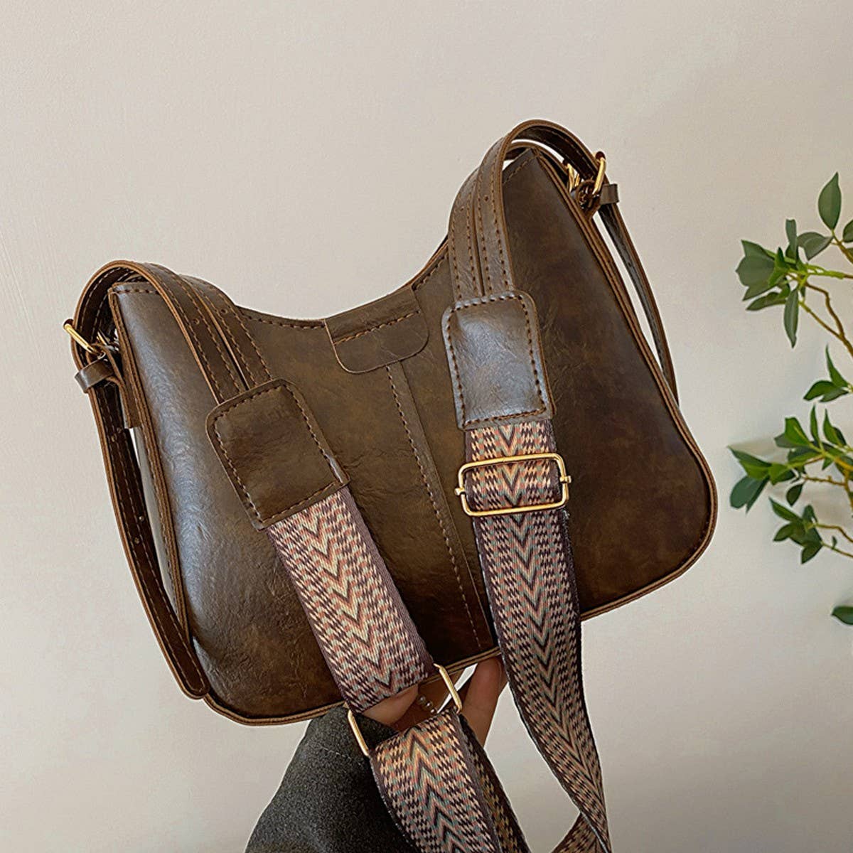 RETRO COMMUTER FASHION CROSSBODY BAG_CWAB3300