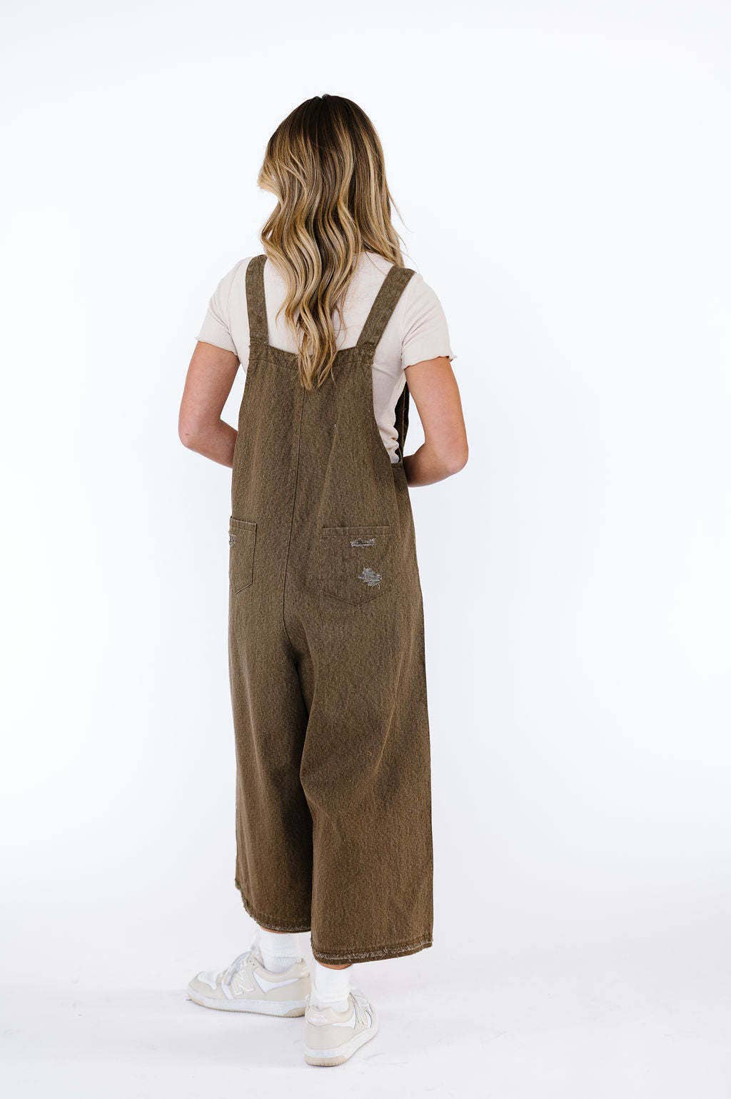 Retro distressed,ripped loose wide-leg overalls